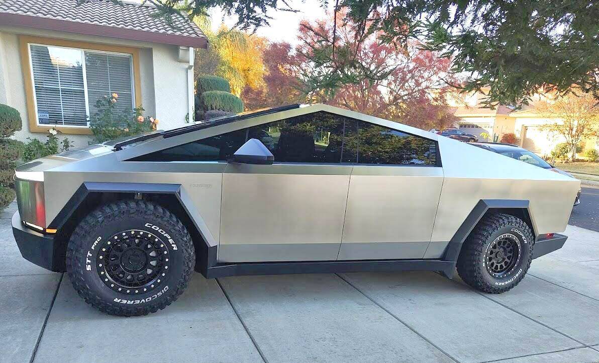 Tesla Cybertruck Cybertruck Aftermarket Wheels & Tires Photos + Info Compilation 1733268461954-wy-