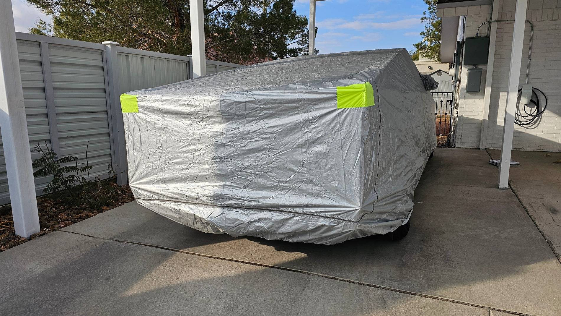 Tesla Cybertruck 🌧️🌞All-Weather Full Cover Outdoor Car Cover For Cybertruck – Ready for Any Adventure! 🛡️🚙 20241207_090720