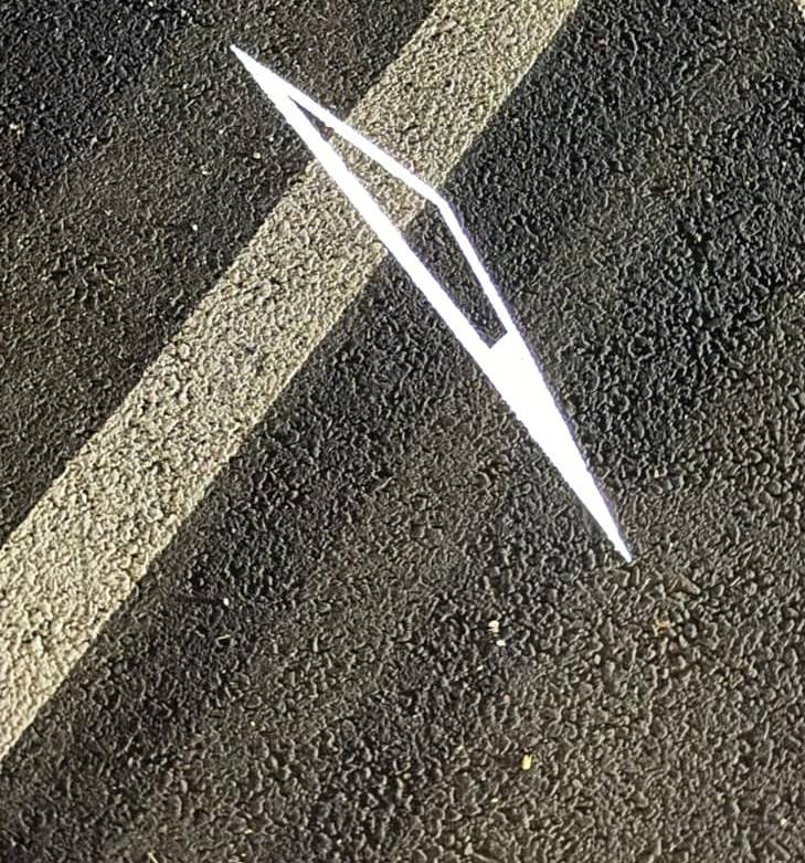 Tesla Cybertruck What did you do TO / WITH your Cybertruck today? 👨🏻‍🔧🧰🚿🛠 puddle light