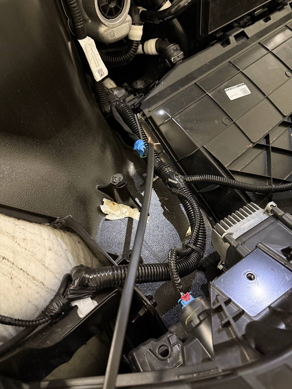 Tesla Cybertruck Project "Melt Snow" - Snow / Ice Buildup on Headlights & Bumper Solution (DIY Writeup) IMG_0425