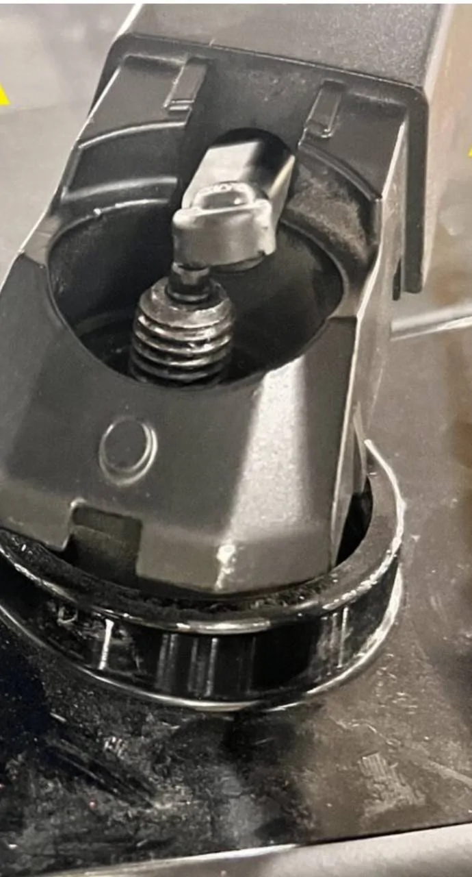 Tesla Cybertruck Wiper washer hose connection part replacement ? wiper washer1