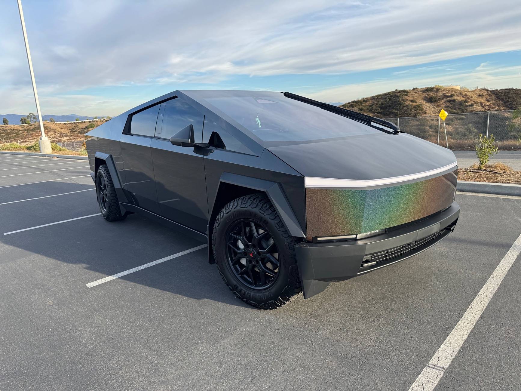 Tesla Cybertruck Daily random Cybertruck photos thread - Post Yours! 📸 🤳 IMG_2666