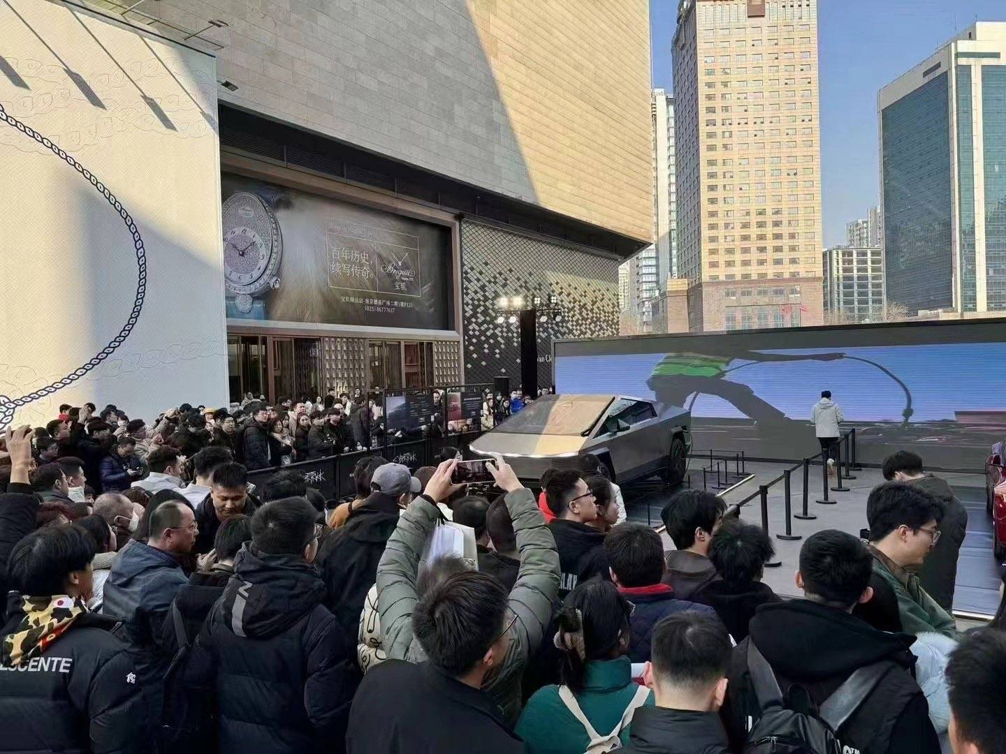 Tesla Cybertruck Cybertruck China sales is coming! tesla Cybertruck china chinese sales market 4