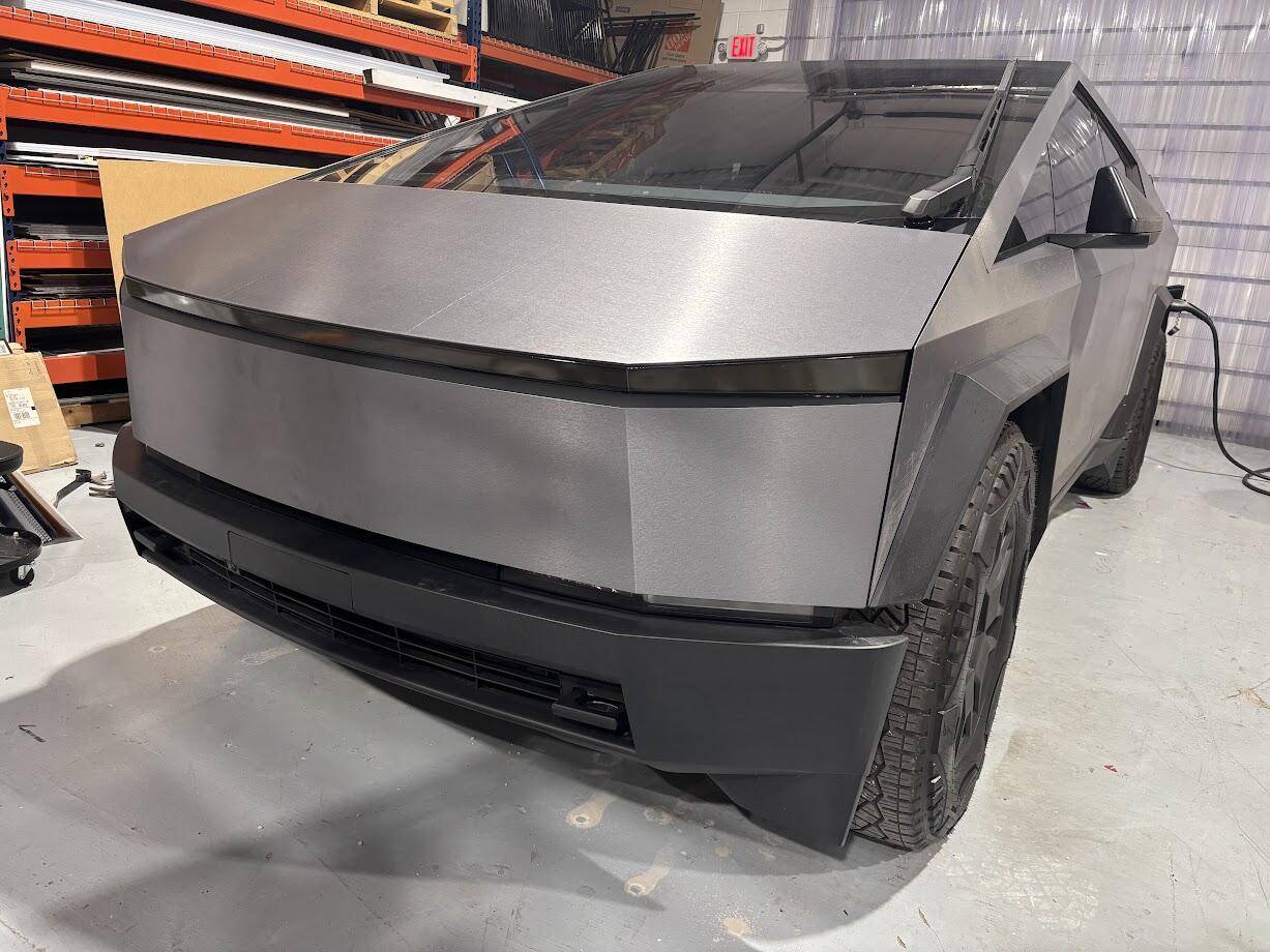Tesla Cybertruck Daily random Cybertruck photos thread - Post Yours! 📸 🤳 1733942336510-i4