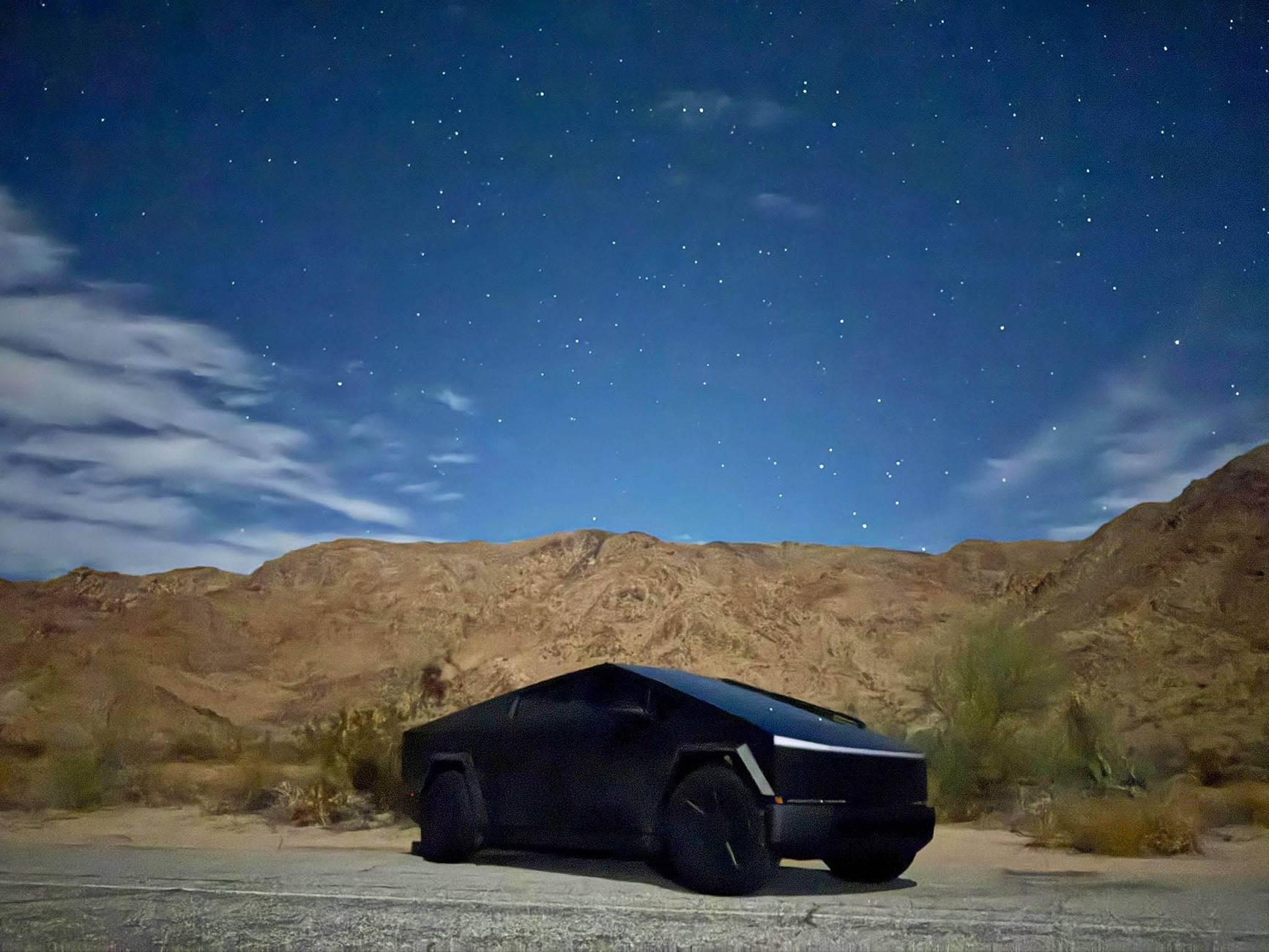 Tesla Cybertruck Daily random Cybertruck photos thread - Post Yours! 📸 🤳 matte black cybertruck night sky