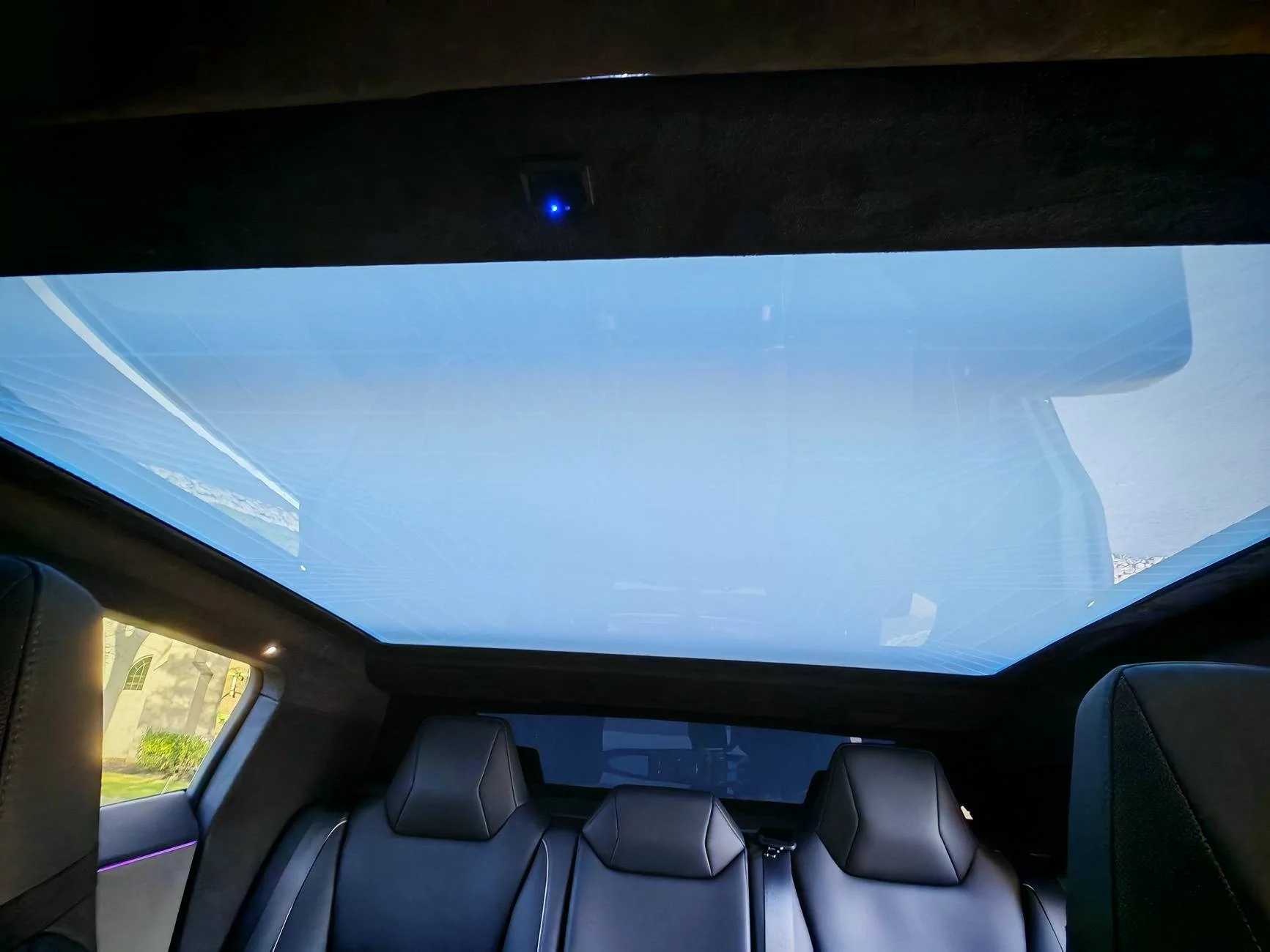 Tesla Cybertruck Starlight Dome Ambient Lighting IMG_20241213_121436