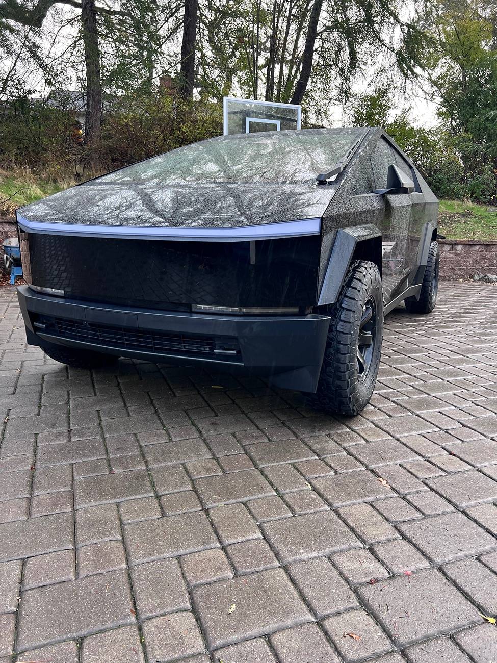 Tesla Cybertruck Fuel Rush 18" wheels with 35’s (Toyo Open Country AT3 tires) installed IMG_1170