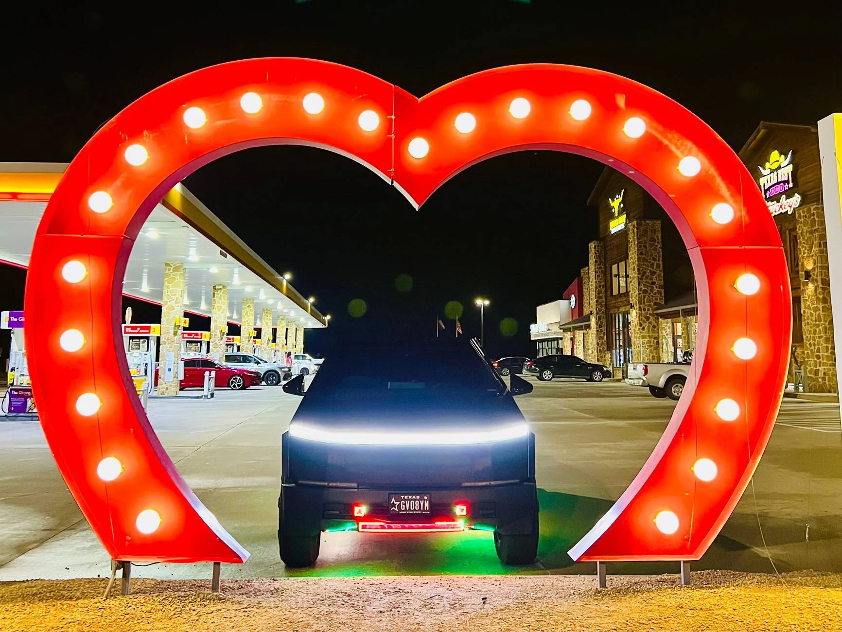 Tesla Cybertruck Daily random Cybertruck photos thread - Post Yours! 📸 🤳 IMG_5707