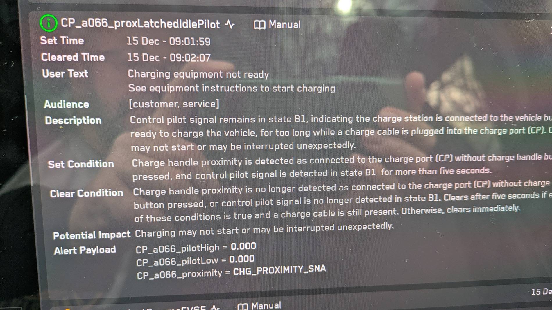 Tesla Cybertruck Overnight, stopped charging and will no long charge 1000013433