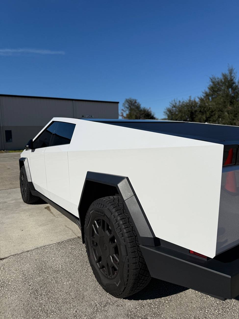 Tesla Cybertruck New Pearl White CT Wrap IMG_3559