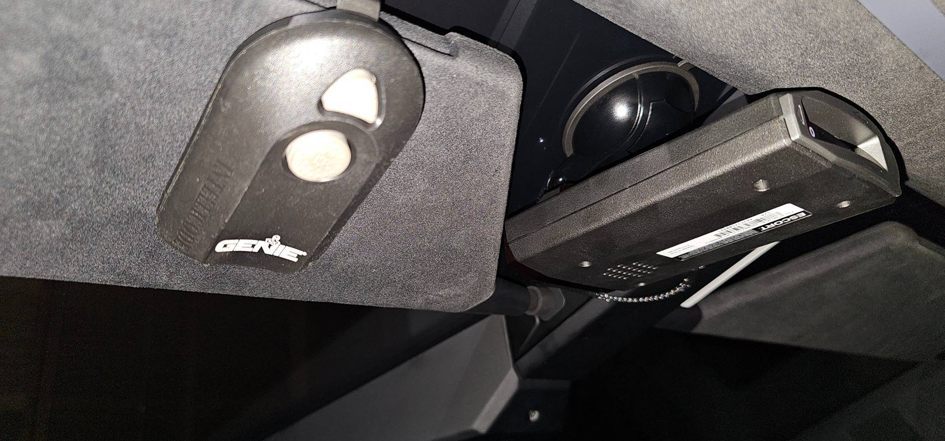 Tesla Cybertruck Radar Detector use inside Cybertruck 1000006917