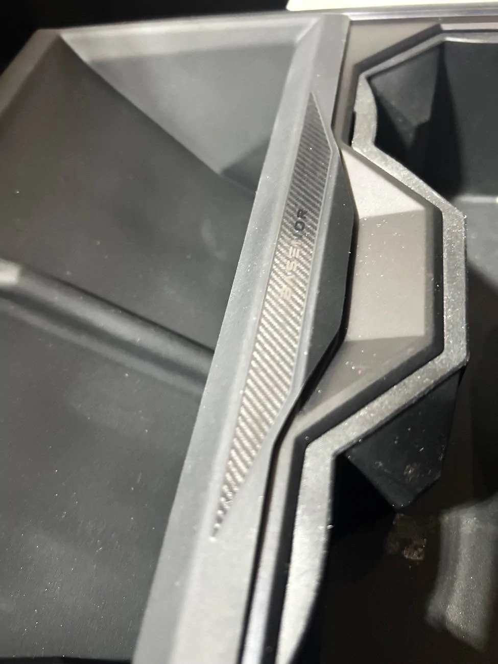 Tesla Cybertruck Wireless Mat (easy clean) IMG_0467