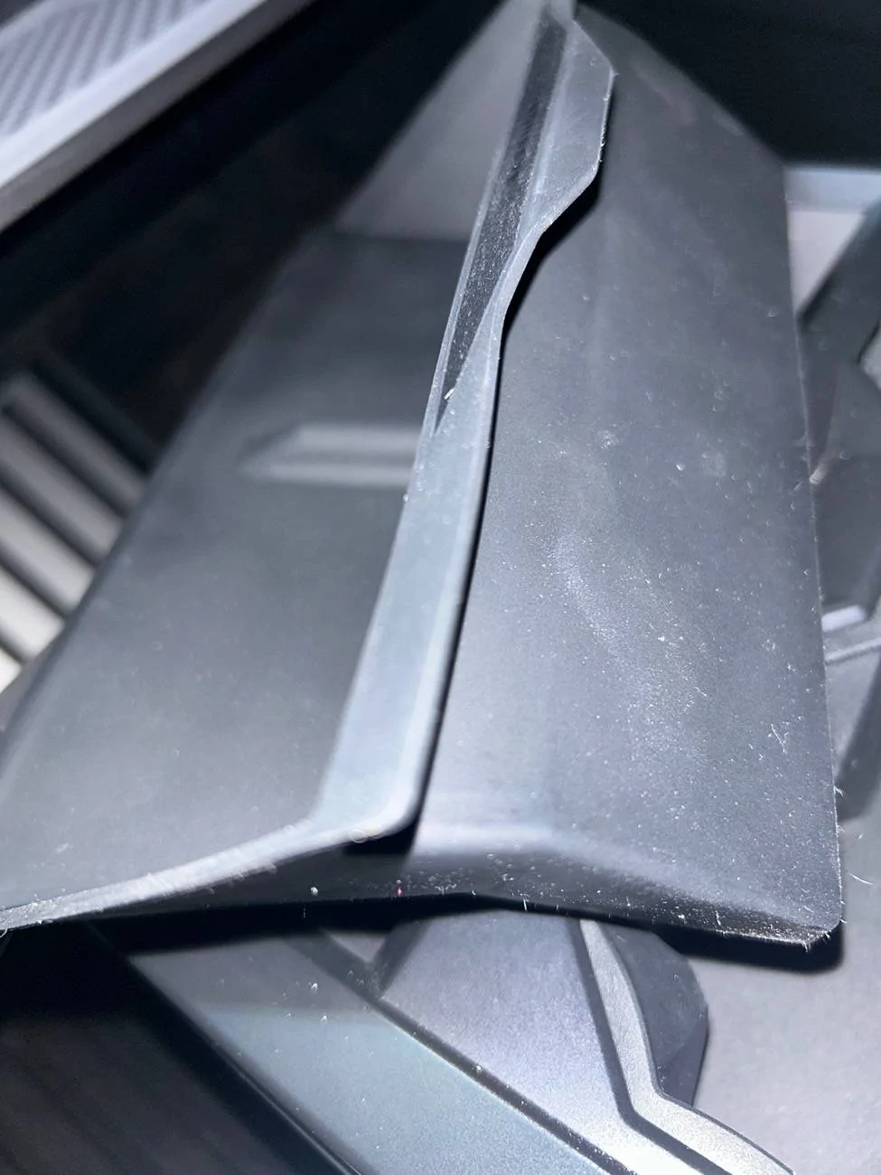 Tesla Cybertruck Wireless Mat (easy clean) IMG_0463