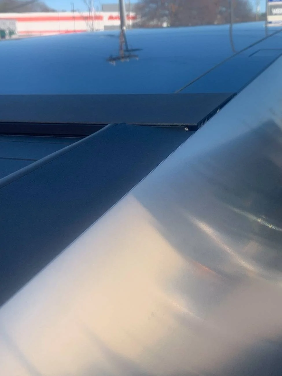 Tesla Cybertruck Large gap forming on top of truck. Anyone else?! cttrim2