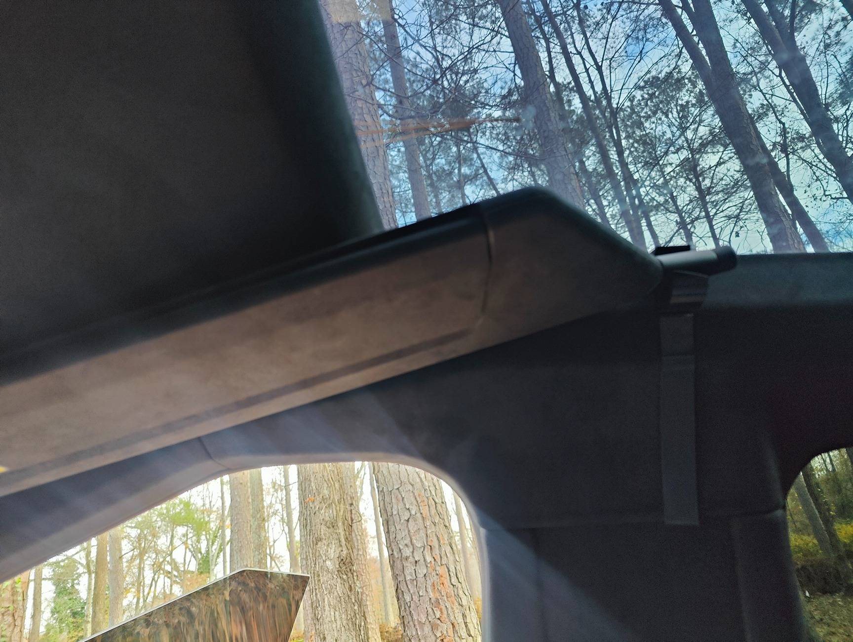 Tesla Cybertruck 3D printed visor clip to secure visors to the side IMG20241218142014