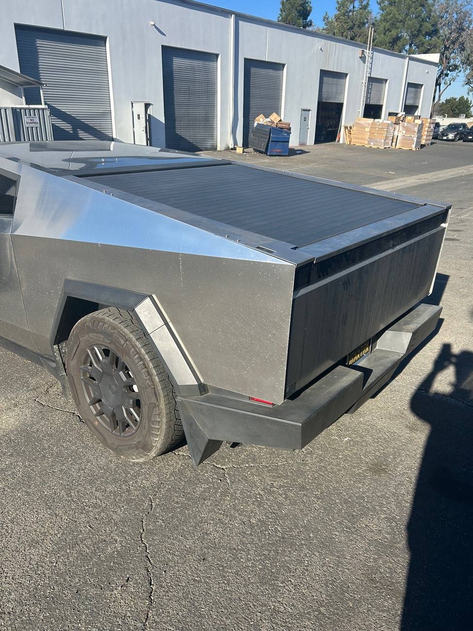 Tesla Cybertruck Stainless tailgate cap and sail panels IMG_5121