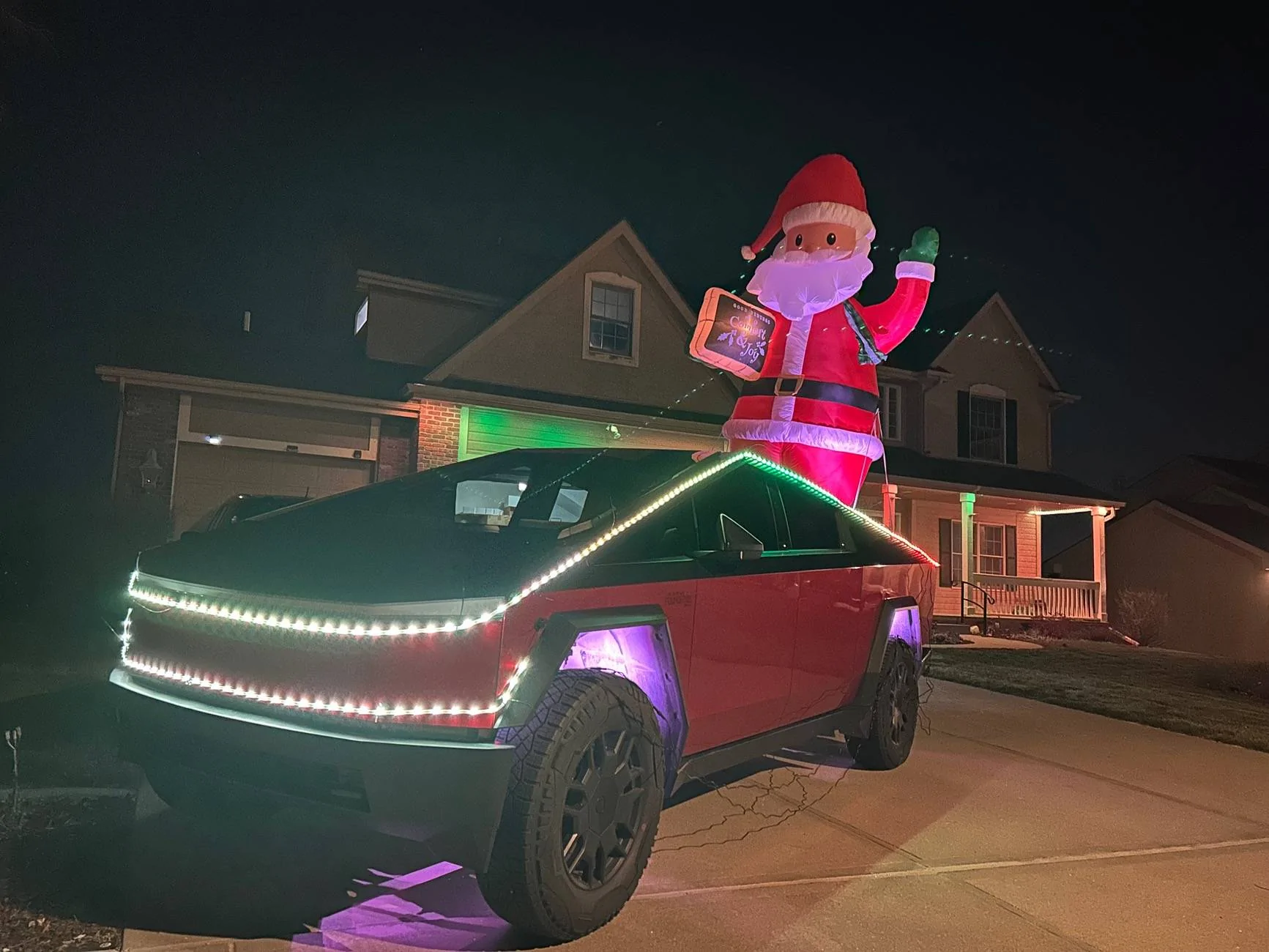 Tesla Cybertruck Daily random Cybertruck photos thread - Post Yours! 📸 🤳 IMG_0484