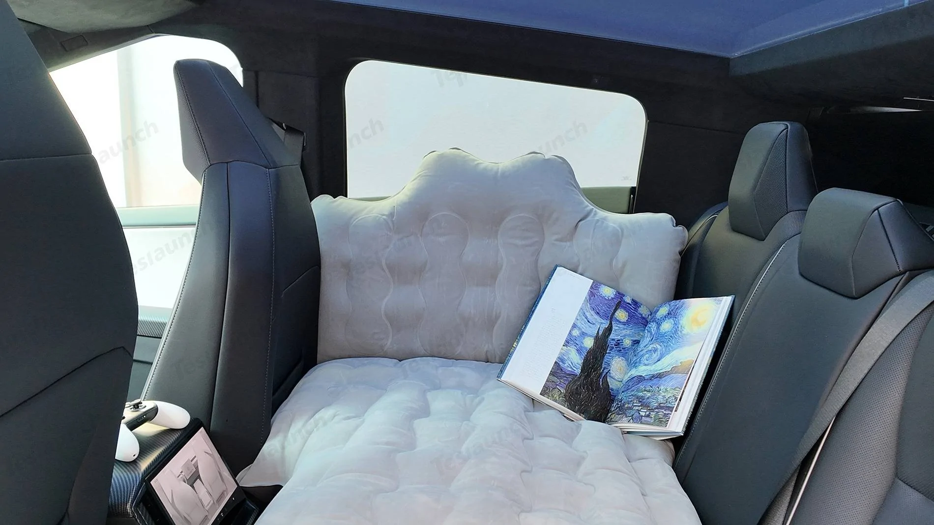 Tesla Cybertruck 🌙 Inflatable Rear Seat Mattress by Teslaunch For Your Cybertruck! 02