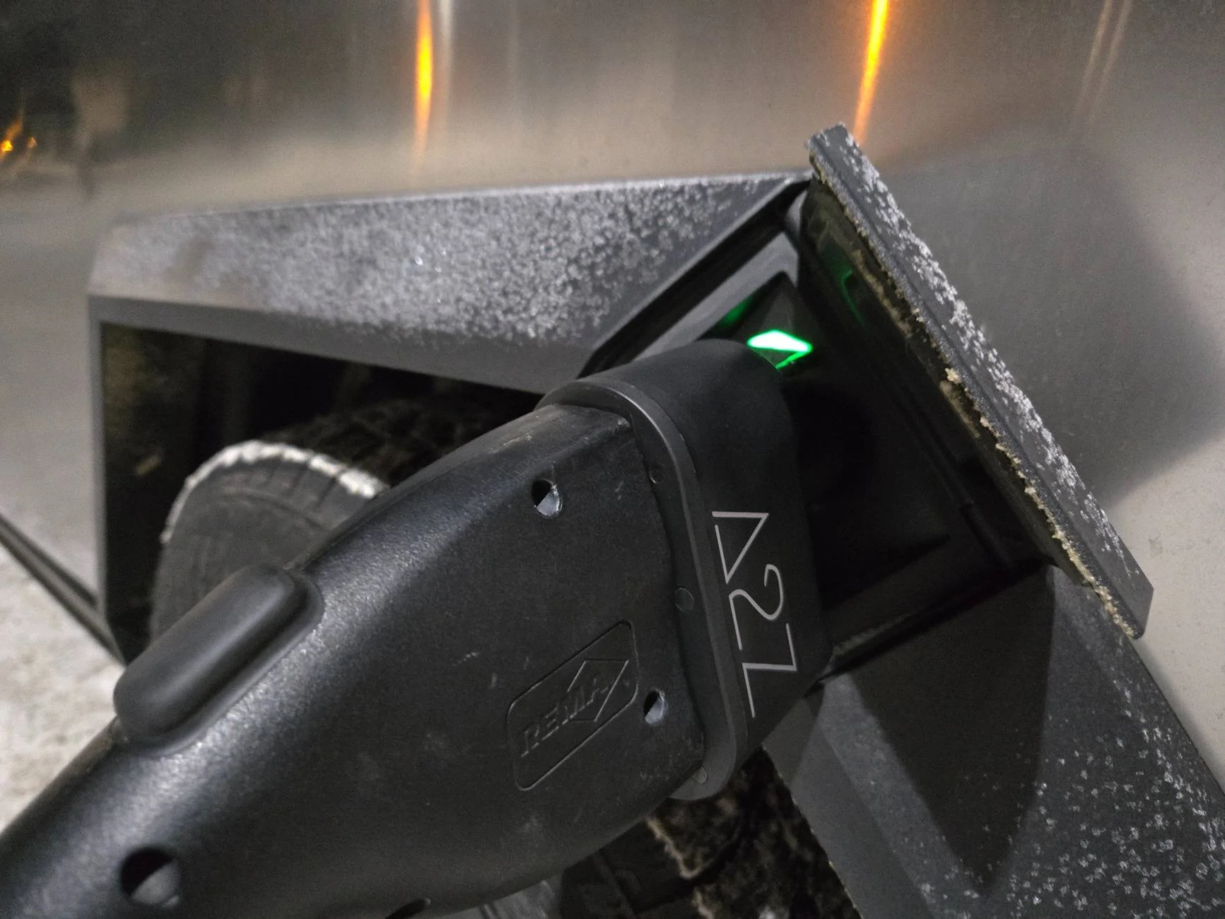 Tesla Cybertruck 🥶 The ultimate winter test: Yukon Cybertruck solstice trip 20241222_082122