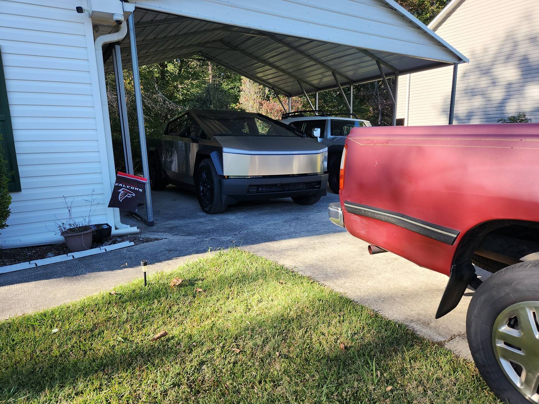 Tesla Cybertruck Daily random Cybertruck photos thread - Post Yours! 📸 🤳 1000015788