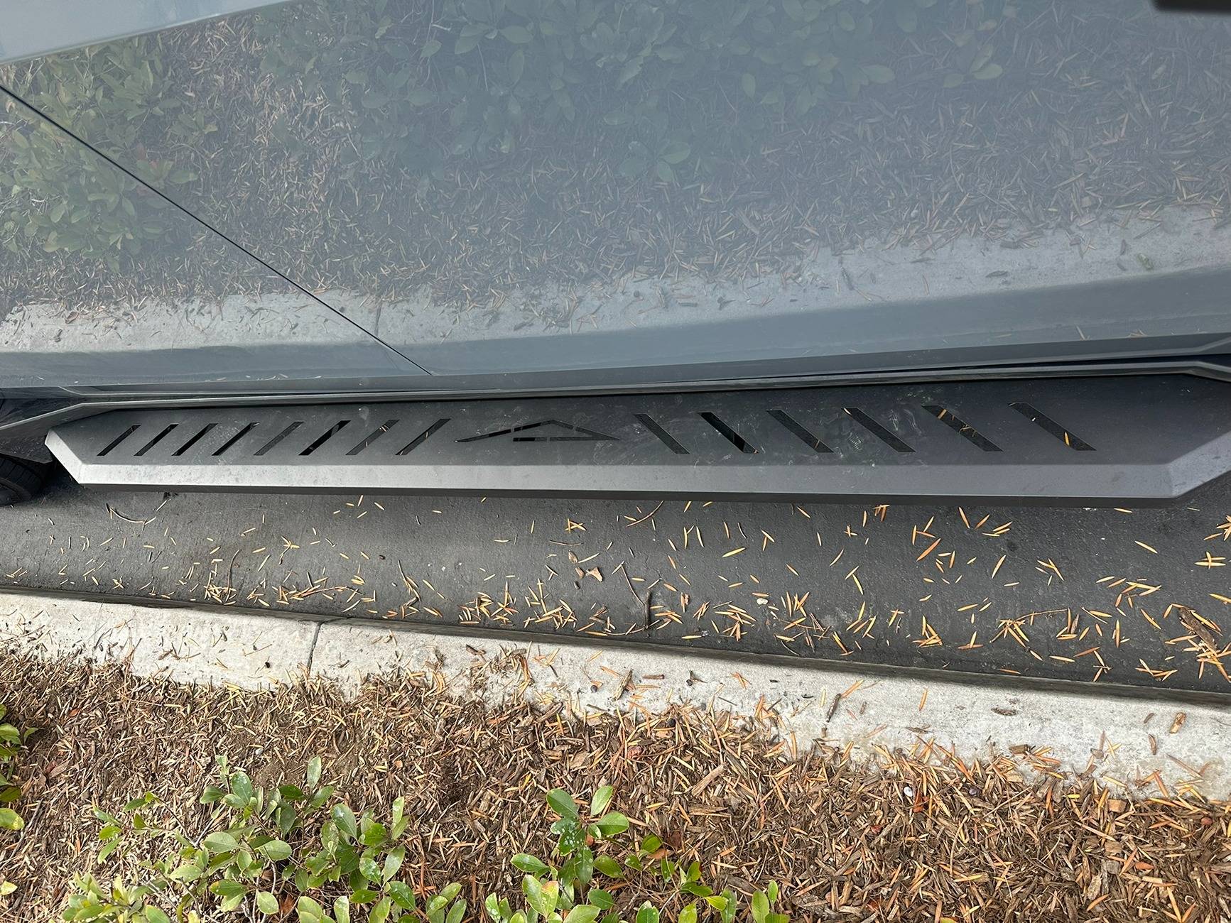 Tesla Cybertruck Tesstudio Running Board Review - best OEM looking option IMG_8953.JPEG
