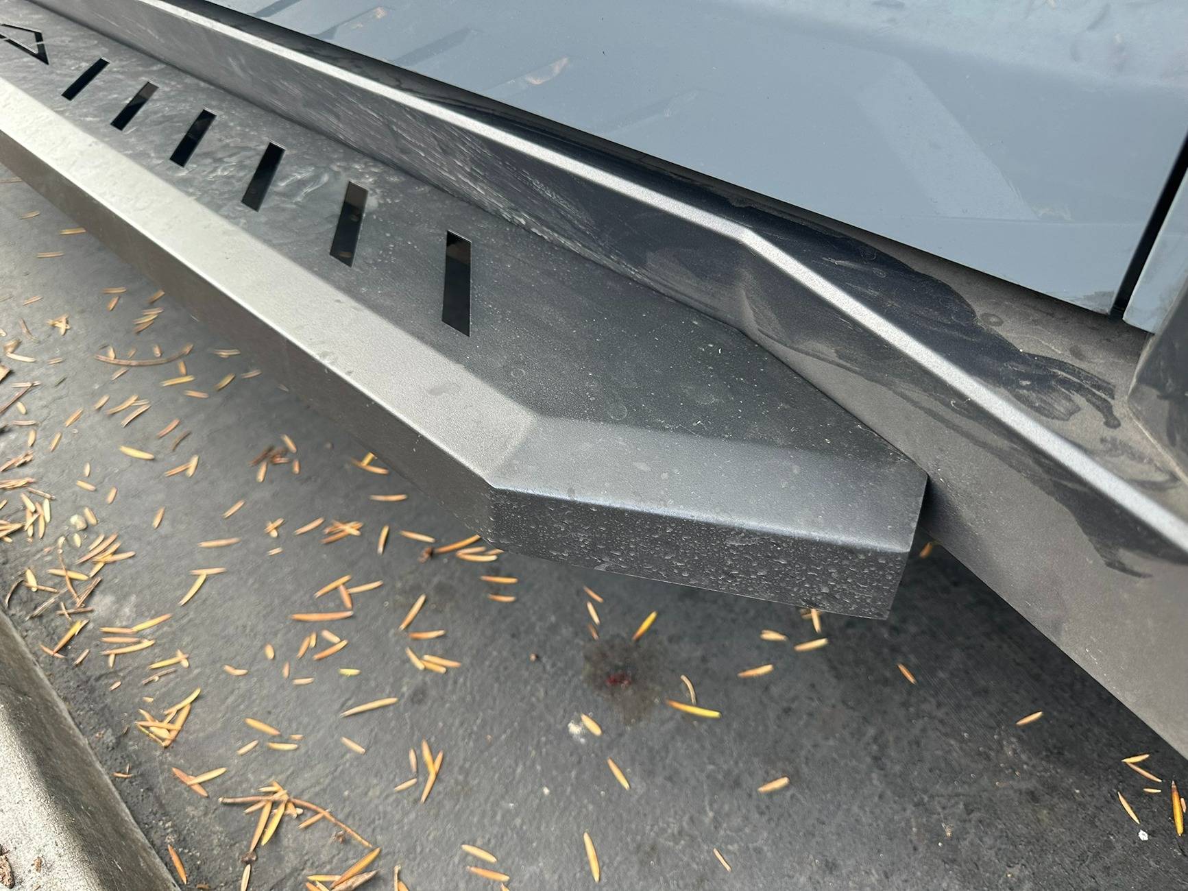 Tesla Cybertruck Tesstudio Running Board Review - best OEM looking option IMG_8954.JPEG