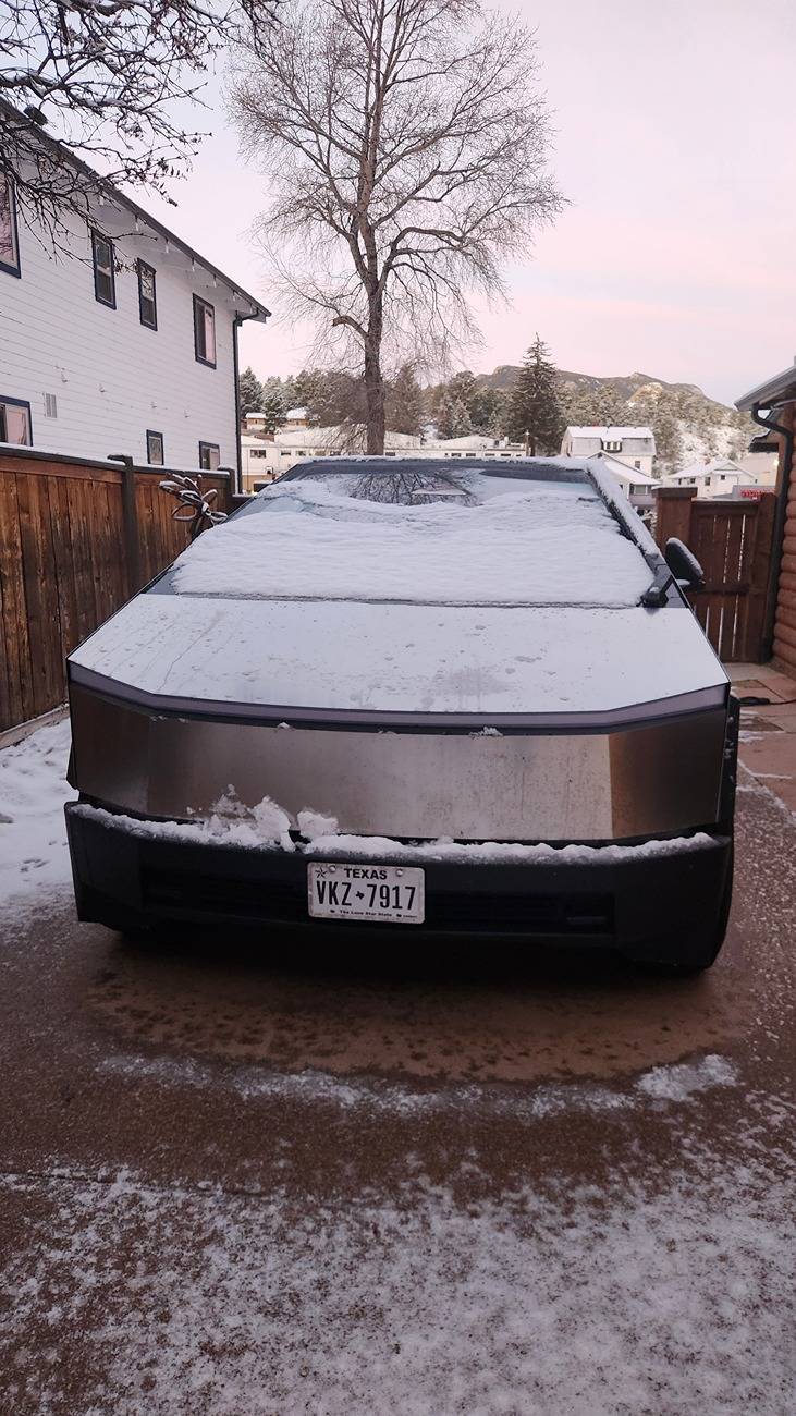 Tesla Cybertruck 1900+ Mile Christmas Road Trip 20241226_071102