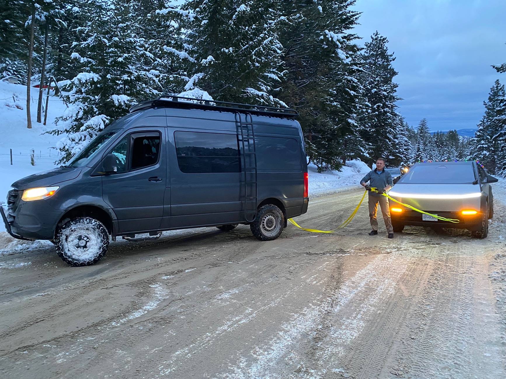 Tesla Cybertruck 🦾 Cybertruck doing truck stuff!  Post your photos! IMG_3722