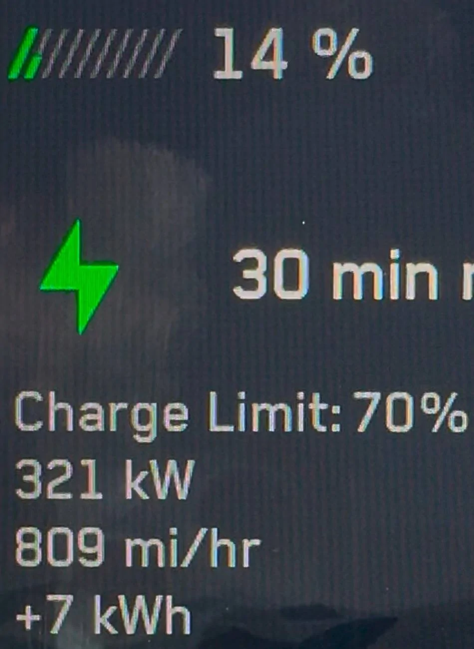 Tesla Cybertruck Cybertruck can now charge up to 325kW on select V4 Superchargers! IMG_0709