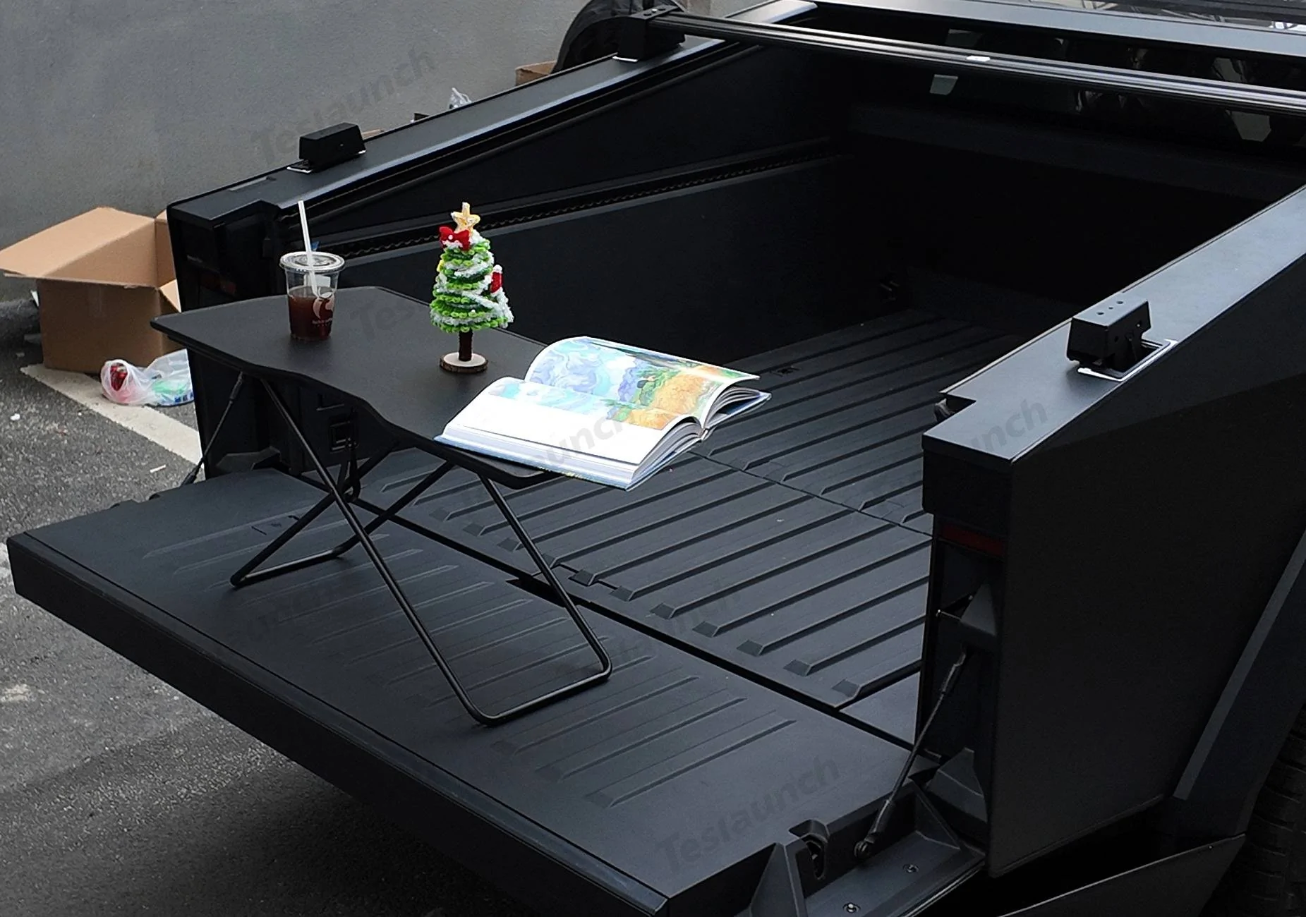 Tesla Cybertruck Maximize Your Cybertruck’s Utility: Storage Box + Camping Table Combo by Teslaunch! 🚚🏕️ DJI_20241214074808_0006_D