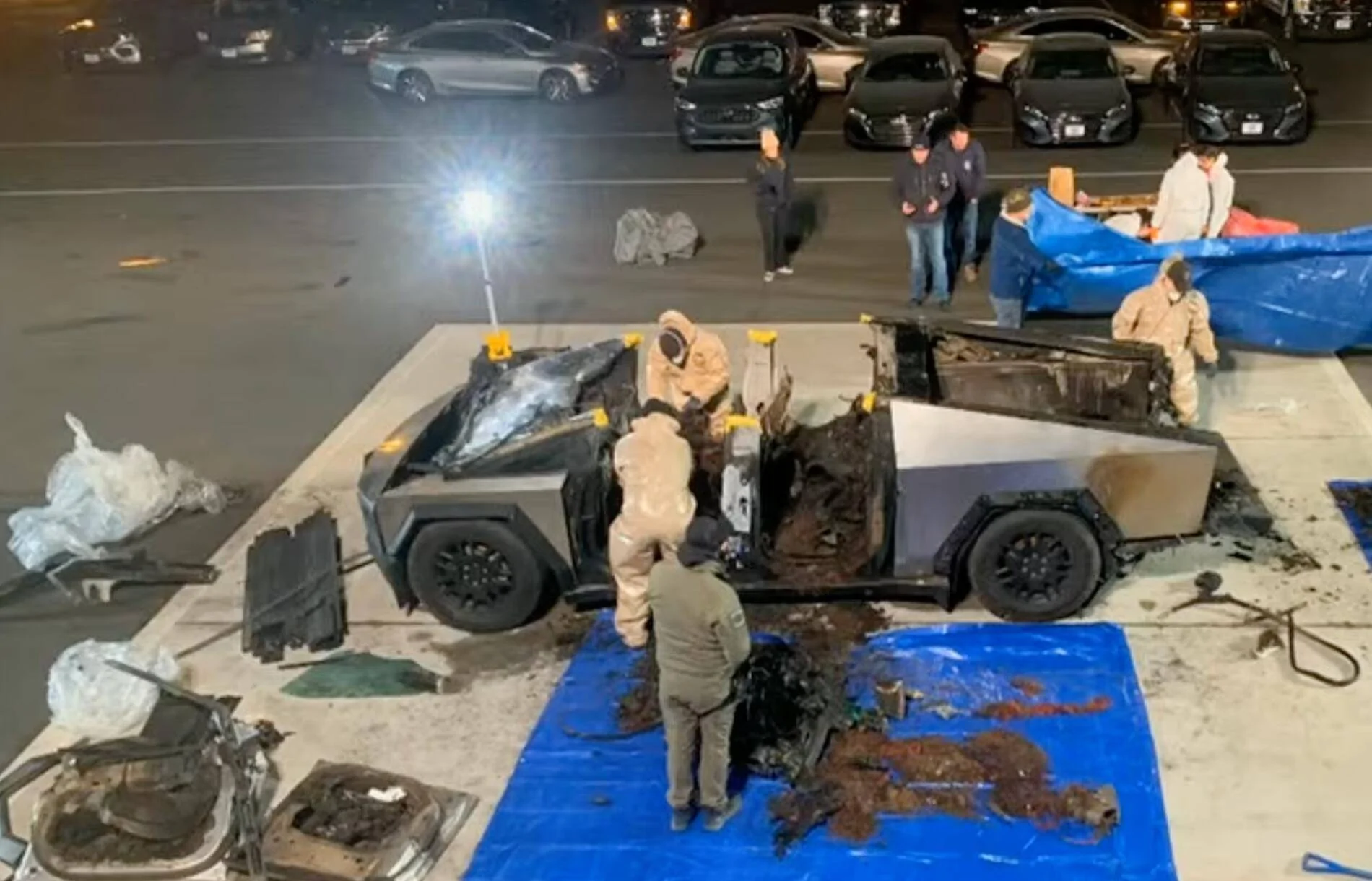Tesla Cybertruck Cybertruck explosion in Las Vegas; terrorism investigation underway [ADMIN WARNING: NO POLITICS] Screenshot 2025-01-02 at 11.29.05