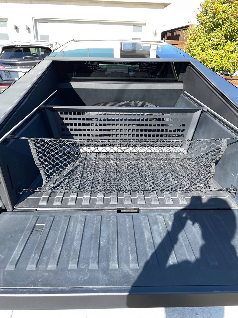 Tesla Cybertruck FS CB-Trunk Vault Set Up Pics IMG_0950