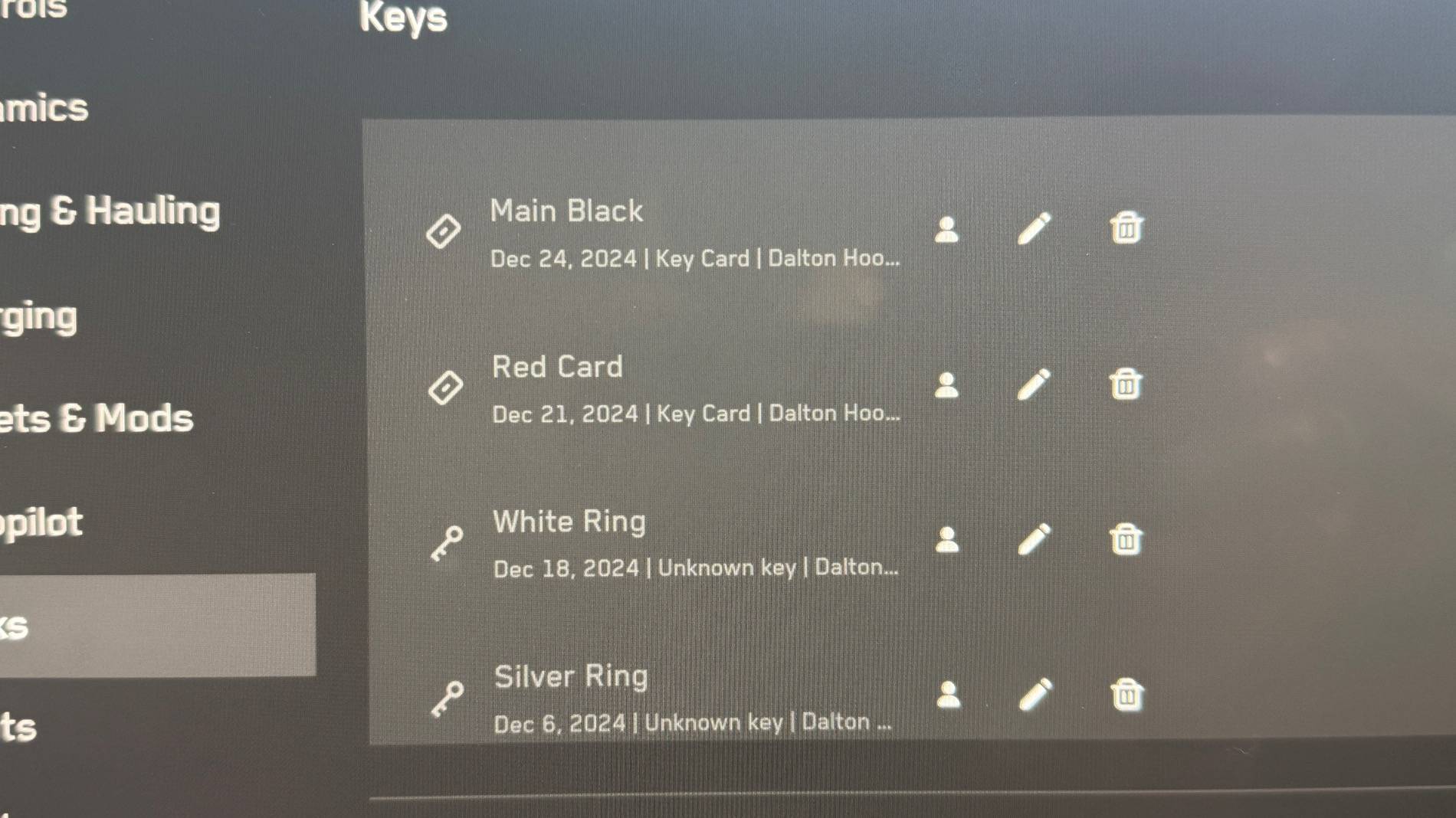 Tesla Cybertruck Key cards are paired but do not unlock CT IMG_2844