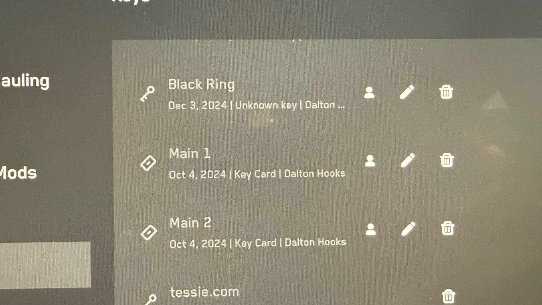 Tesla Cybertruck Key cards are paired but do not unlock CT IMG_2845