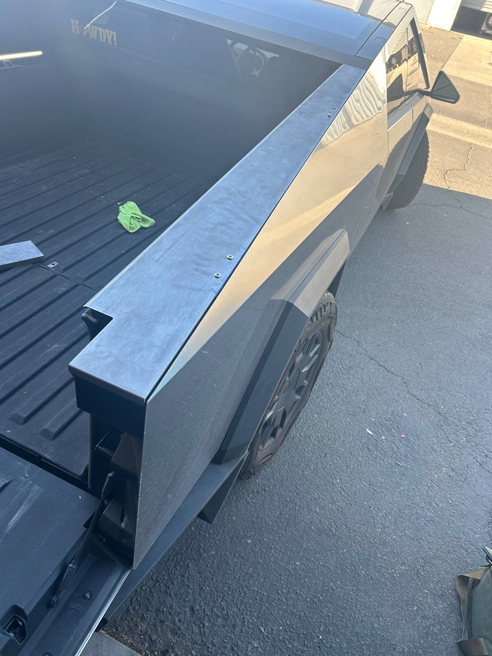 Tesla Cybertruck Stainless tailgate cap and sail panels IMG_5104