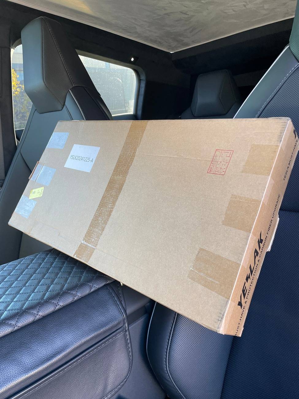 Tesla Cybertruck 🎉 Cybertruck Accessories Giveaway & Big Xmas Sales 28% Off For All Cybertruck Accessories!🎉 Pic 2.JPG