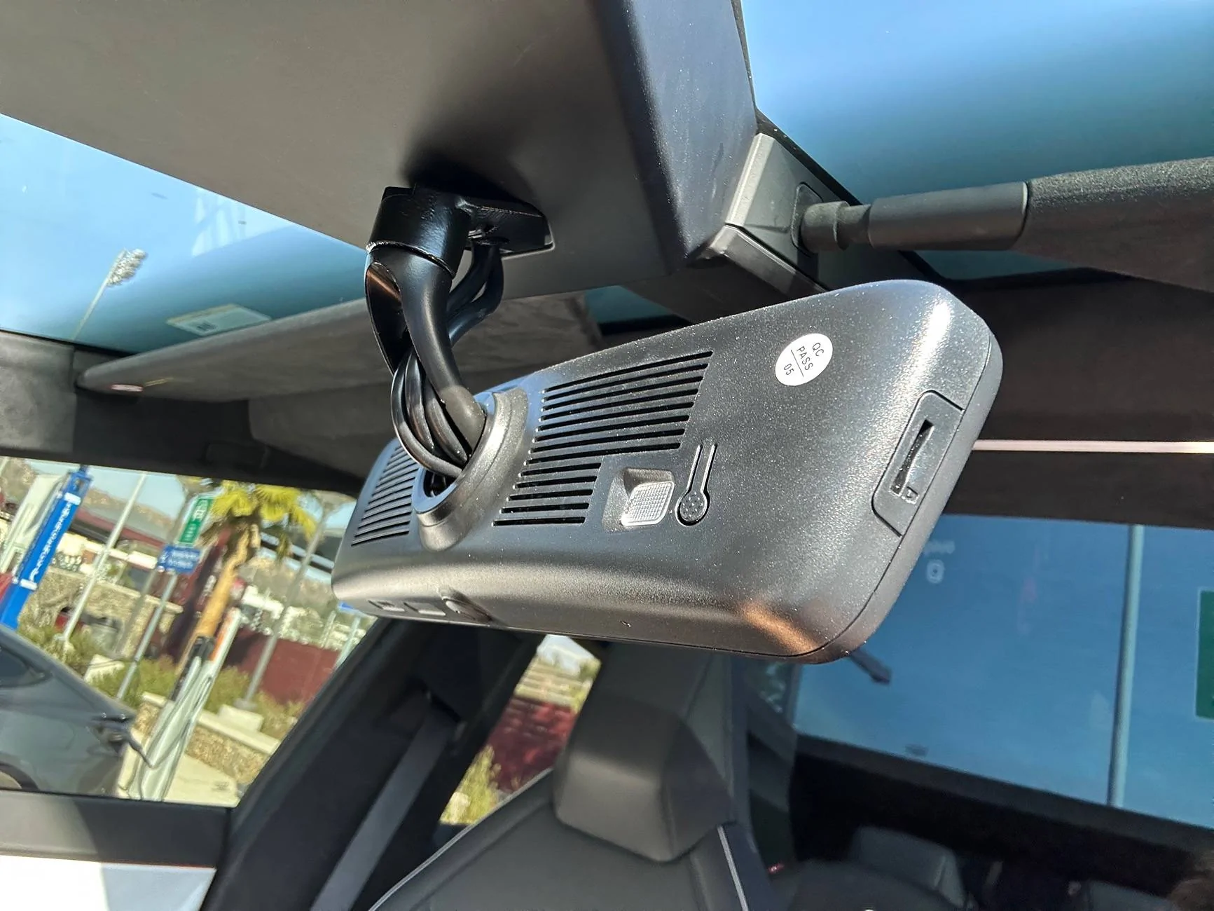 Tesla Cybertruck Video rearview mirror installed, with camera mounted on roof top! IMG_5858