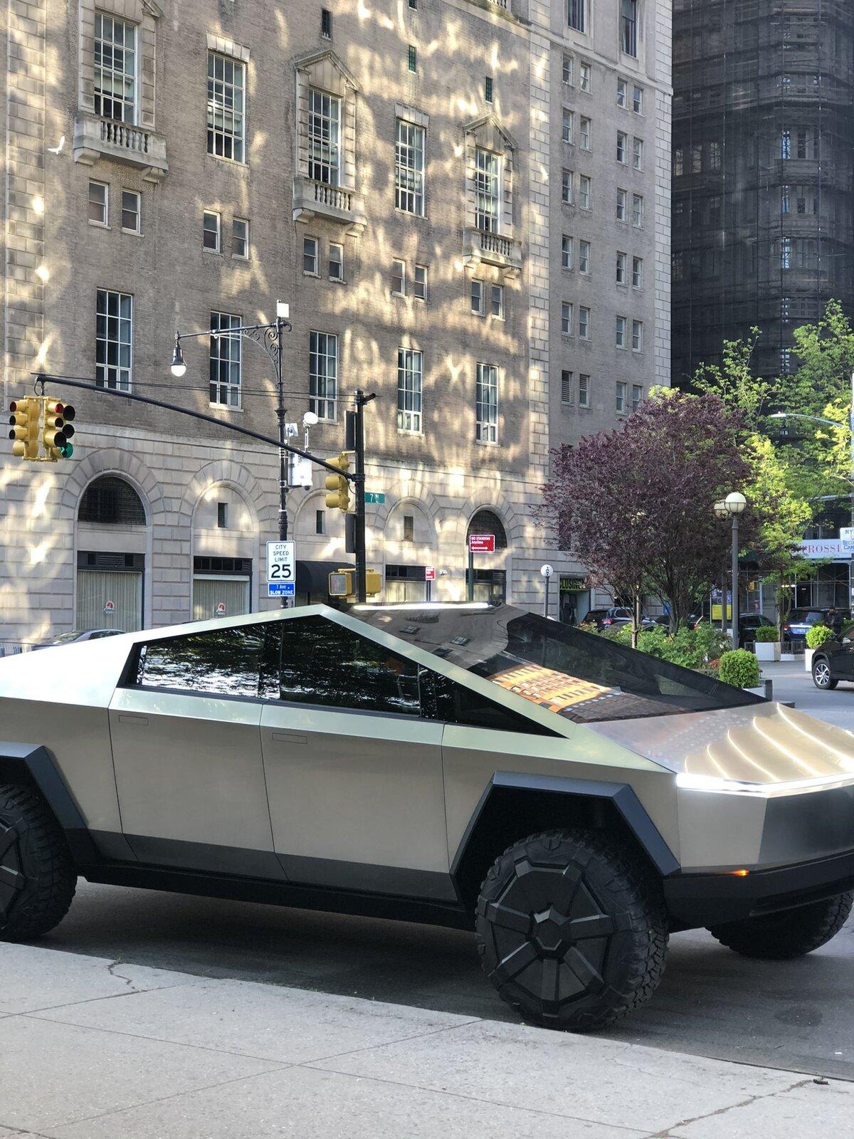 Tesla Cybertruck Real Life Cybertruck Photos Compilation (No renders please) 1628947329403