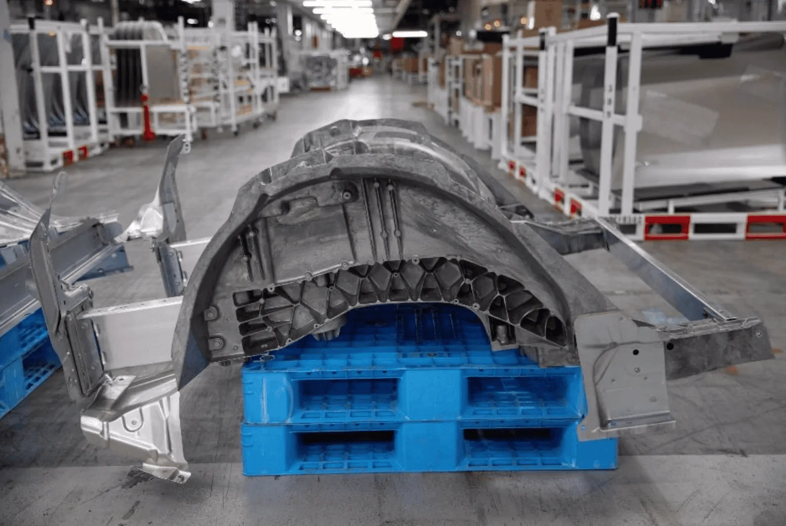 Tesla Cybertruck CT rear bumper is not a bumper 1629160604105
