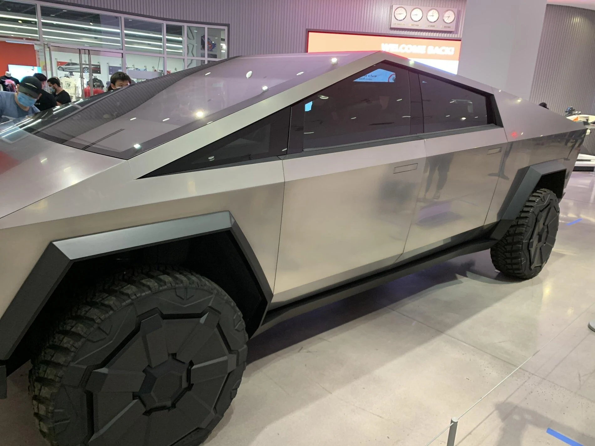Tesla Cybertruck Real Life Cybertruck Photos Compilation (No renders please) EE73D7A0-42ED-4661-92A0-B39E078A9431