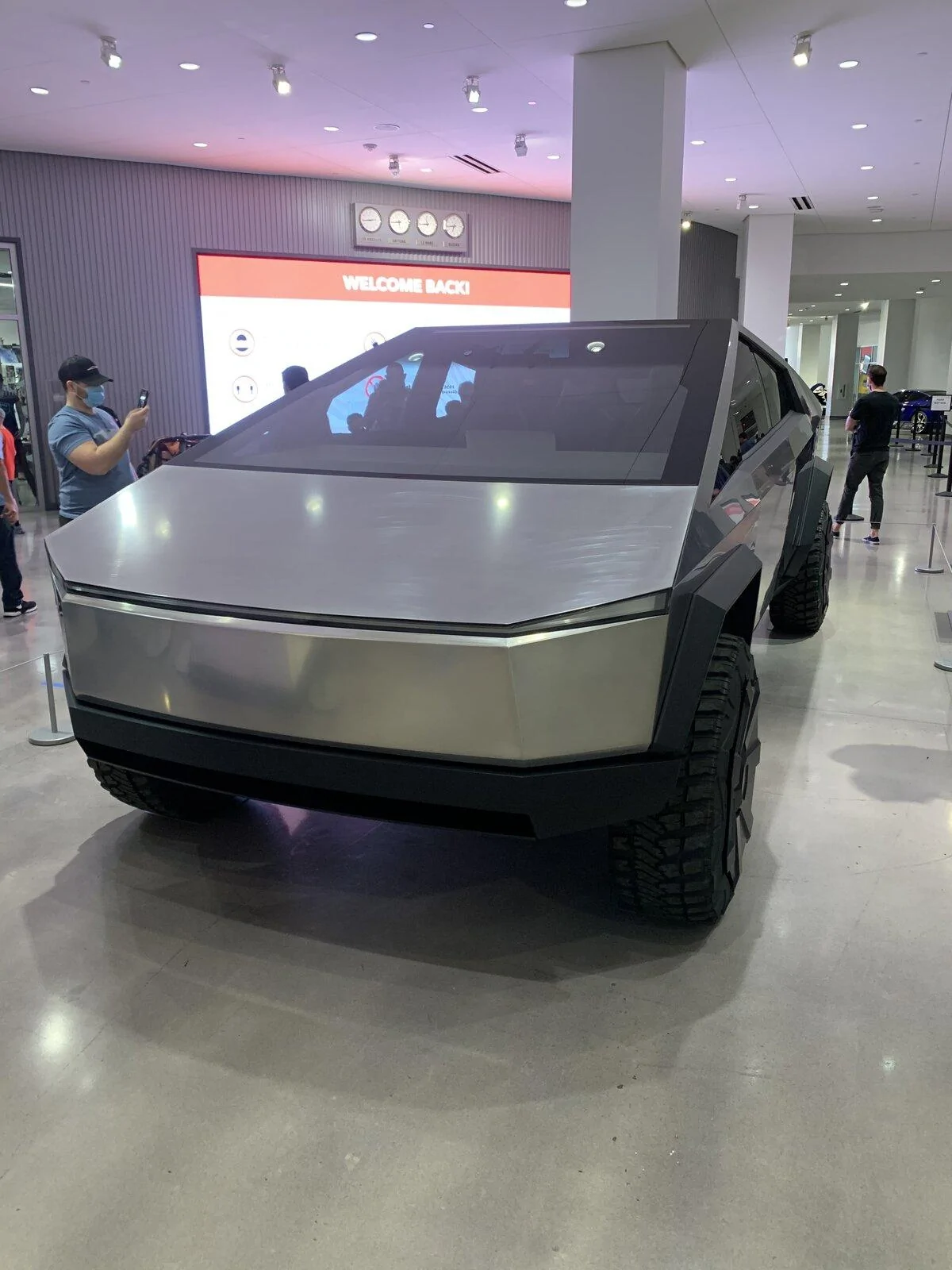 Tesla Cybertruck Real Life Cybertruck Photos Compilation (No renders please) 896EBB16-6EE4-40E6-BF00-E3F1295C1CE6