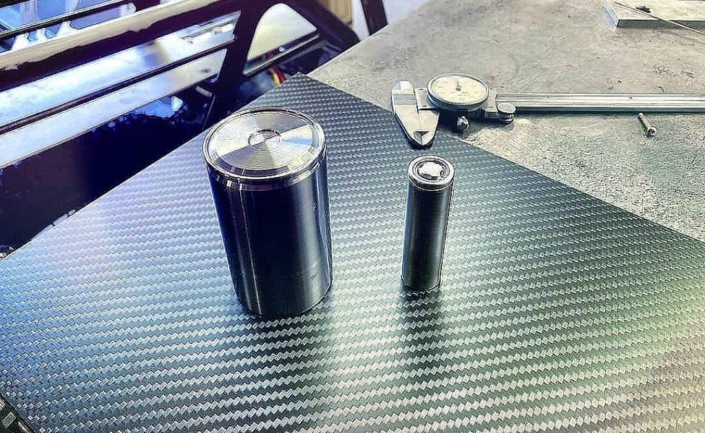 Tesla Cybertruck Tesla’s 4680 battery cell pilot production line hits 70-80% yield: report tesla-4680-battery-cells-1024x629