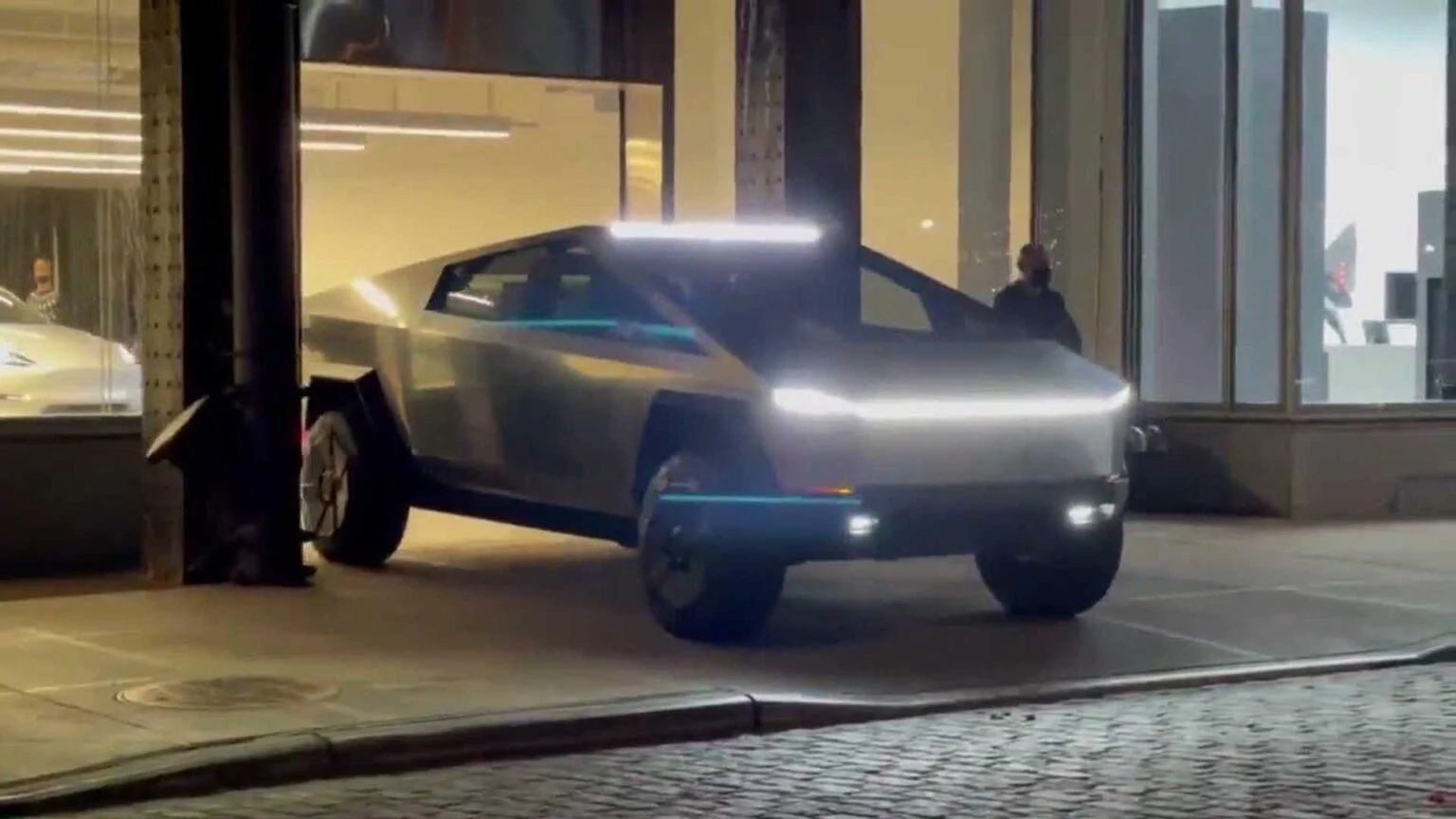 tesla-cybertruck-production-estimate-tsla-1536x864.jpg