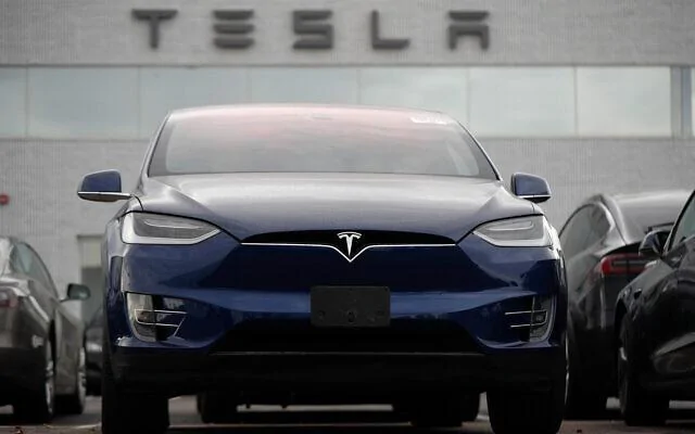 Tesla Cybertruck Israeli company unveils electric vehicle battery that can recharge in 10 minutes Untitled-18-2-640x400