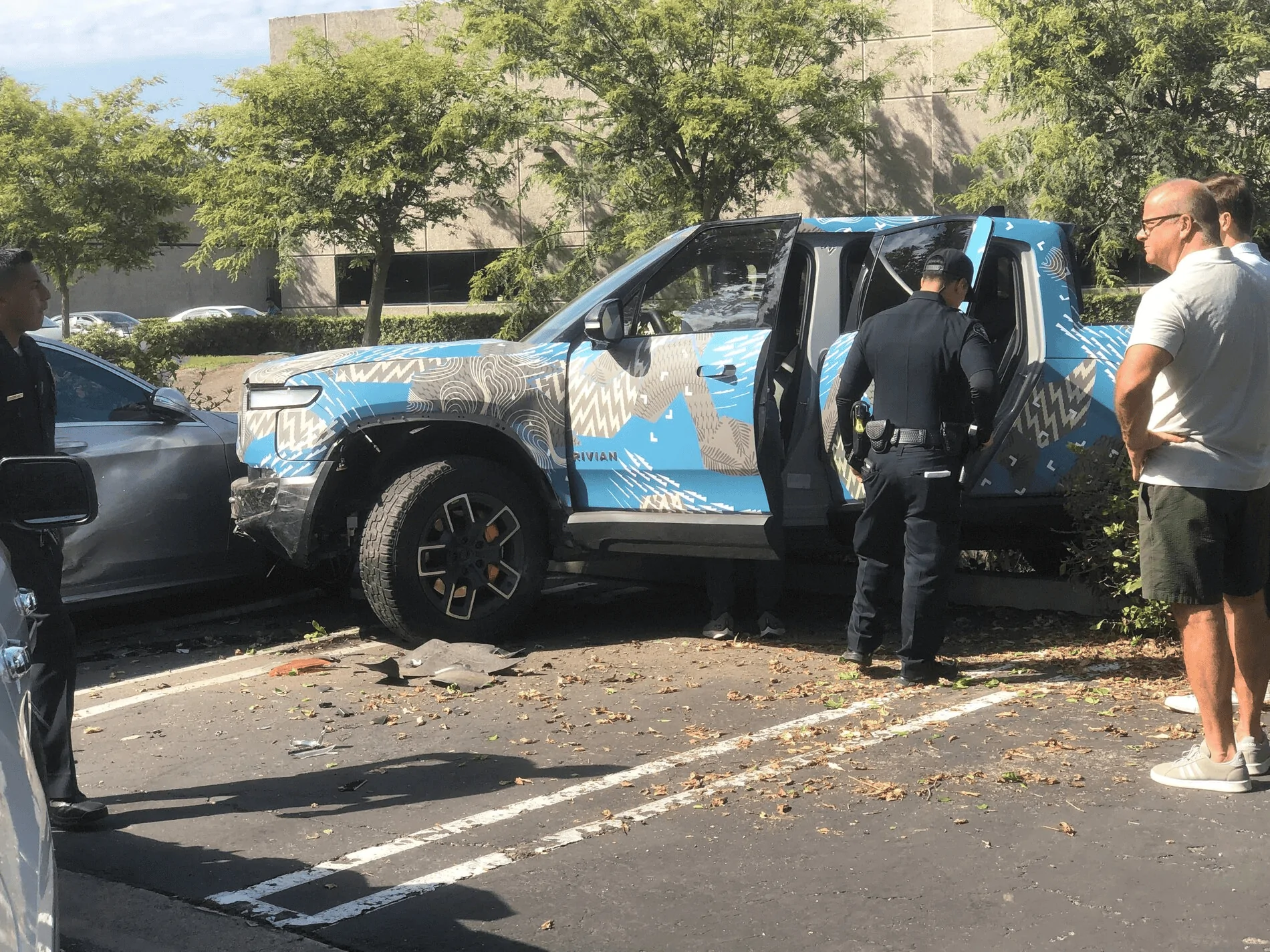 Tesla Cybertruck If you want an BEV truck quickly, Rivian is the way to go. 1632354095760