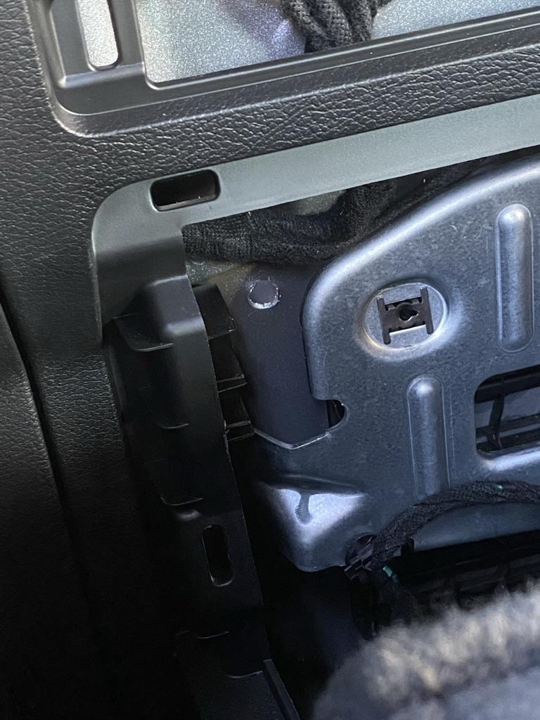 Tesla Cybertruck Where to mount VHF/UHF and HF antennas on Cybnertruck? 1632773569886