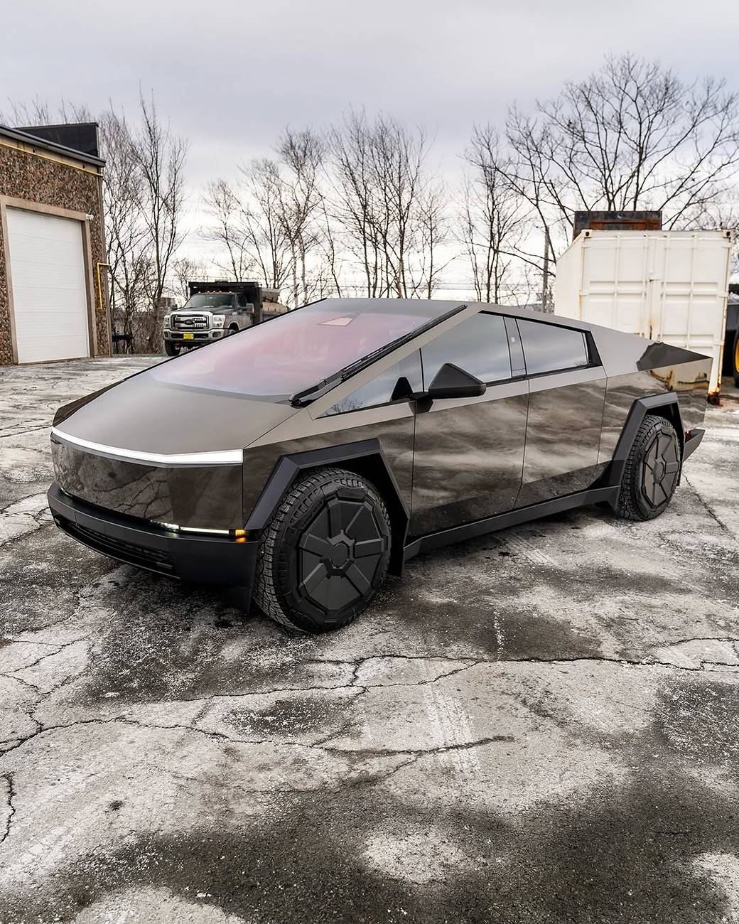 Tesla Cybertruck Pure PPF Platinum Cybertruck wrapped by Eastern Legends Snapinsta.app_473165869_18442797064073201_1985774002399224041_n_1080