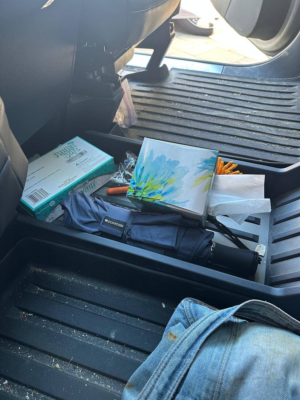 Tesla Cybertruck 🎉Cybertruck Center Console Floor Organizer Giveaway by Teslaunch🎉-Allows you to maximize the floor space of the cybertruck CT_Messy_Under_Console_1_01-14-2025_Small