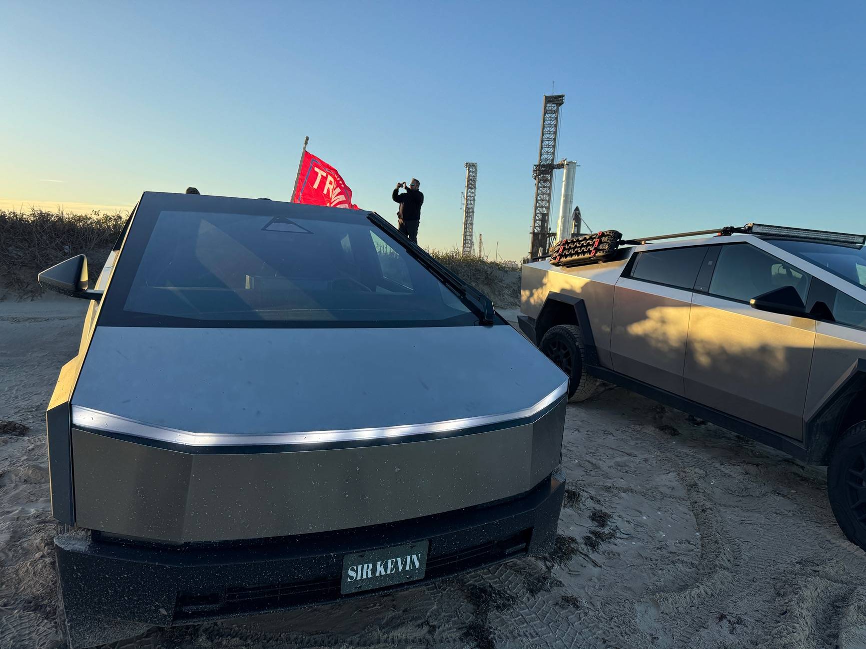 Tesla Cybertruck Cyber Beach Party and SpaceX Starship Launch 7 IMG_1024