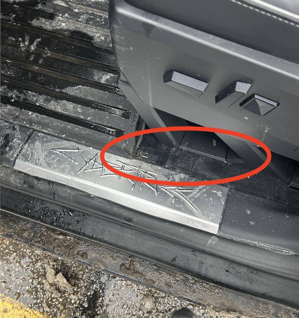 Tesla Cybertruck Winter Snow and Salt Leaking into Carpet from Stock Floor Mats Screenshot 2025-01-16 at 1.03.12 PM